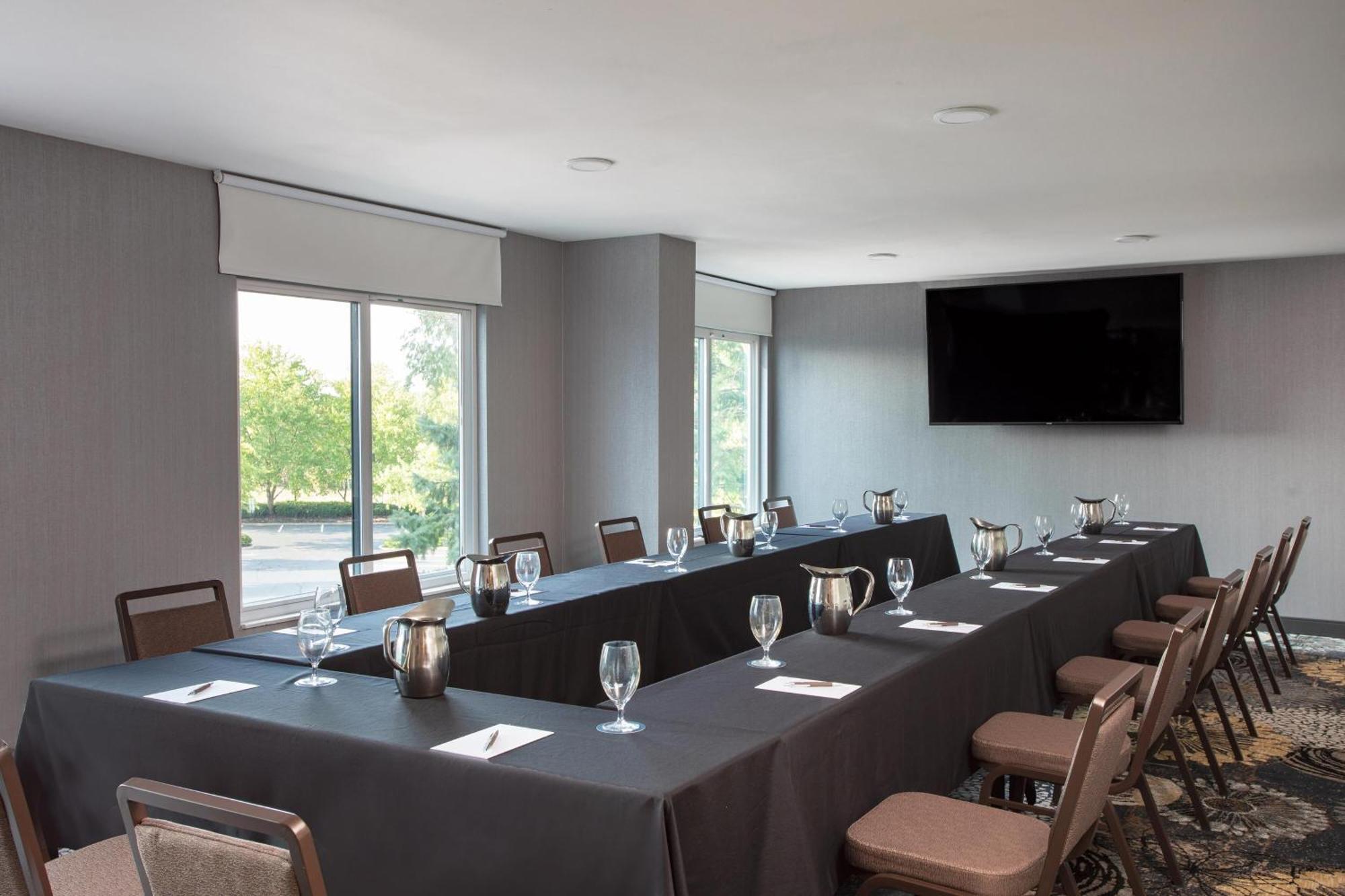 Sheraton Suites Columbus Worthington Екстер'єр фото
