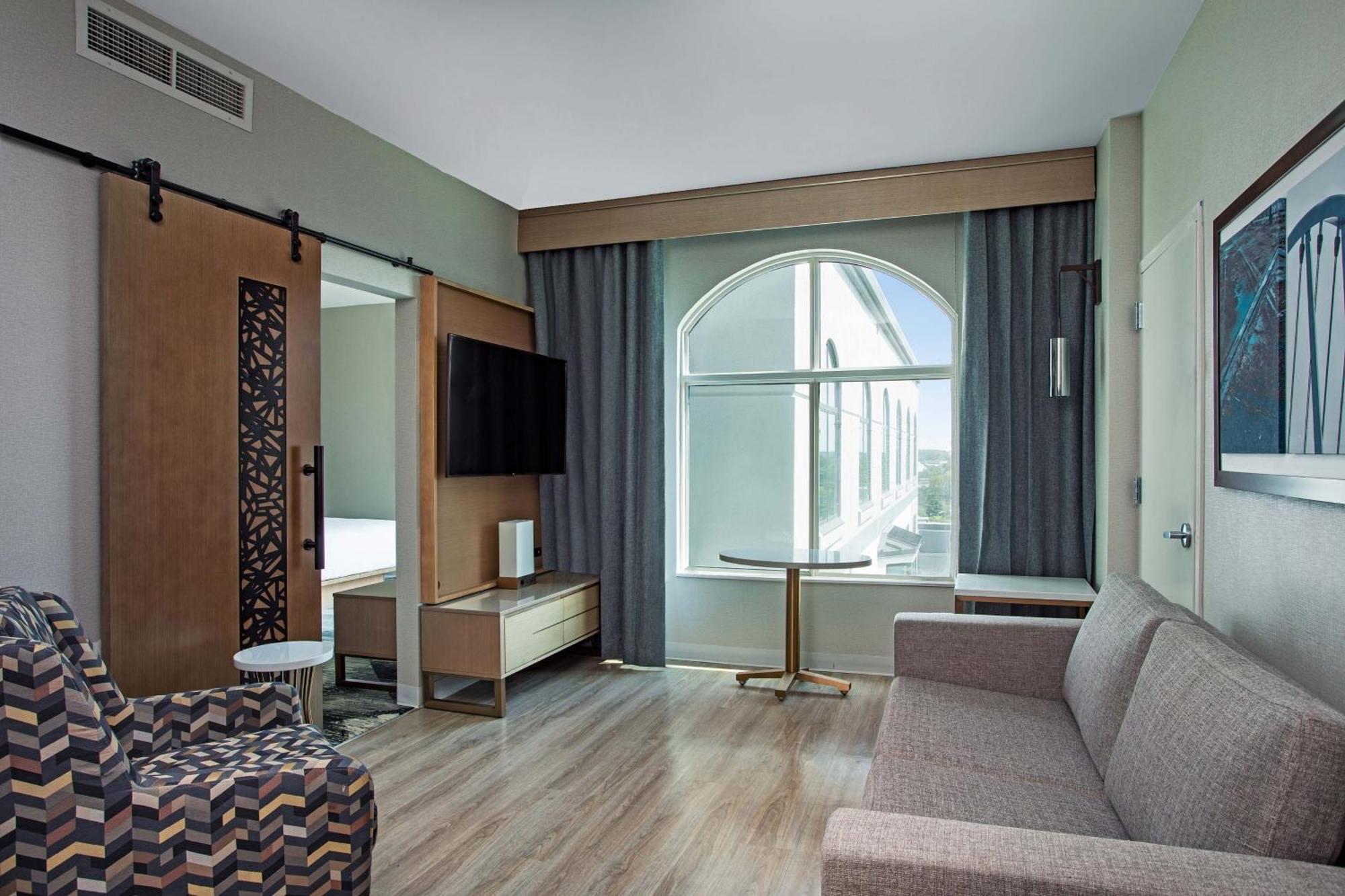 Sheraton Suites Columbus Worthington Екстер'єр фото