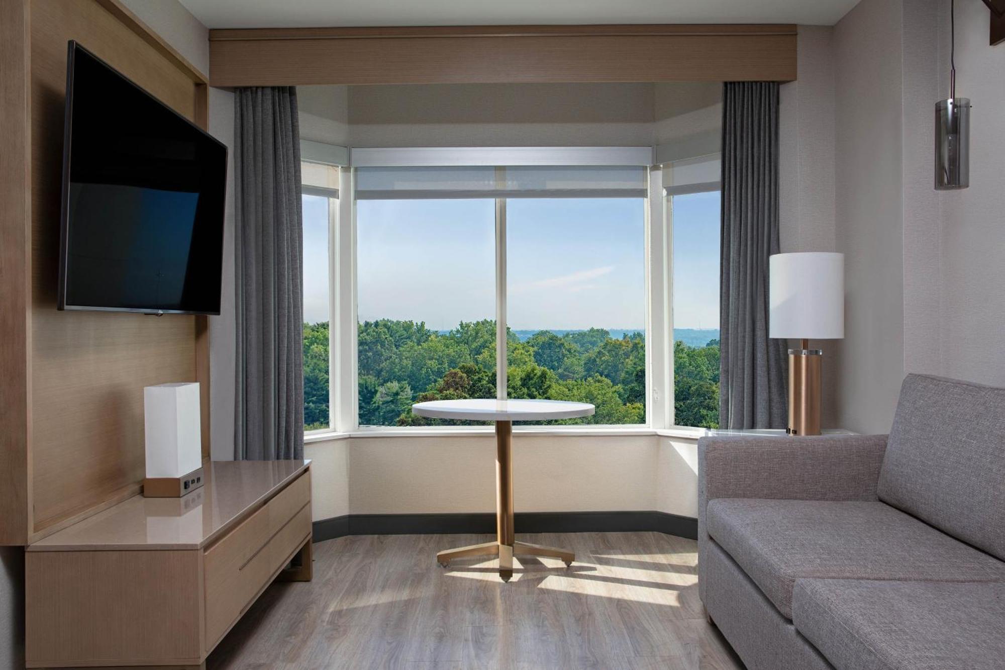 Sheraton Suites Columbus Worthington Екстер'єр фото